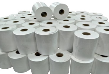 fitas-de-rafia-fundo-branco